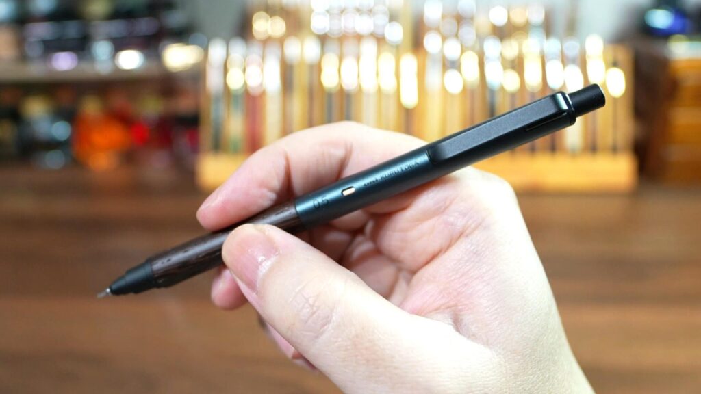 uni クルトガウッド シャープペンシル 外観