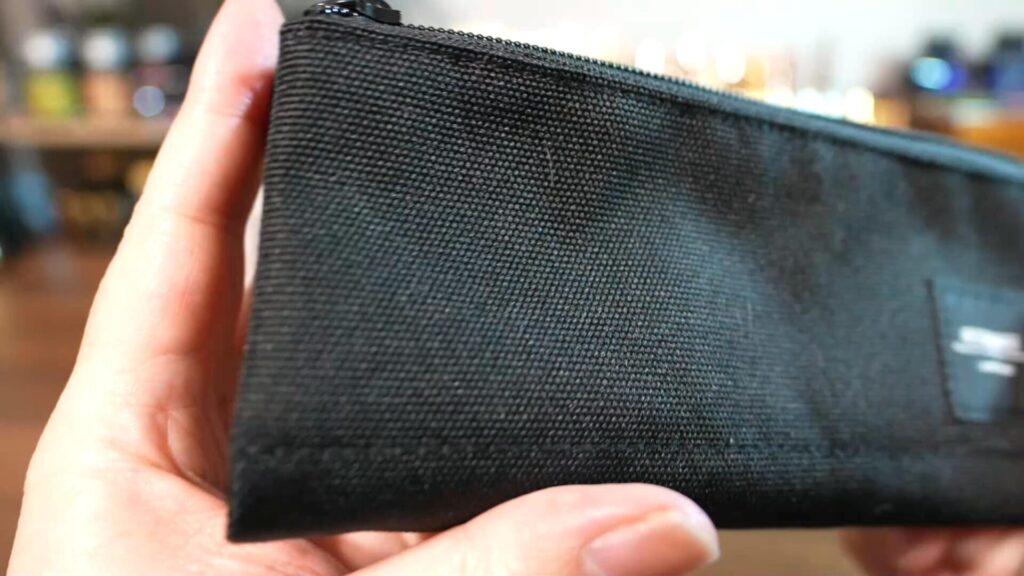 ラダイト レゾナンス ペンケース 1200Dポリエステル素材