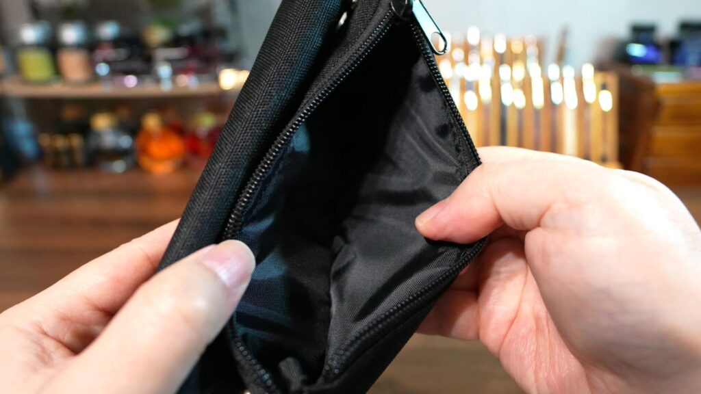 ラダイト レゾナンス ベンディペンケース 内部収納