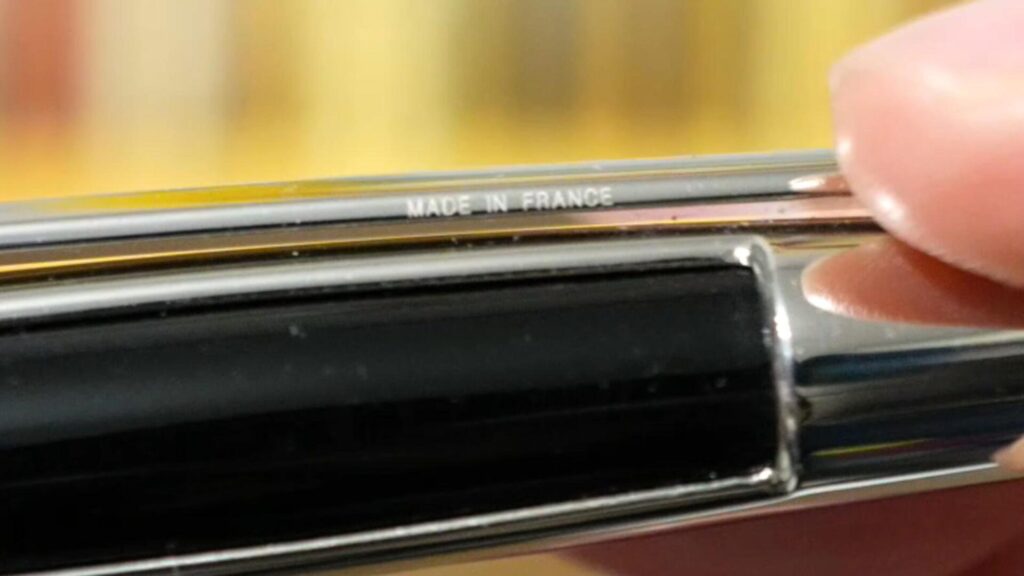 S.T.デュポン デフィ 金属フレームデザイン