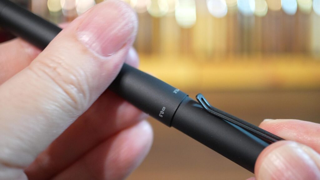 JETSTREAM PRIME 多機能ペン3&1 軸の段差