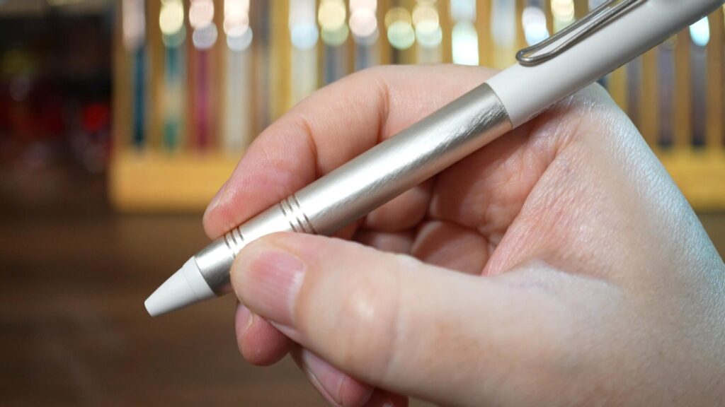 uni uniball ZENTO Flow Model クリップ