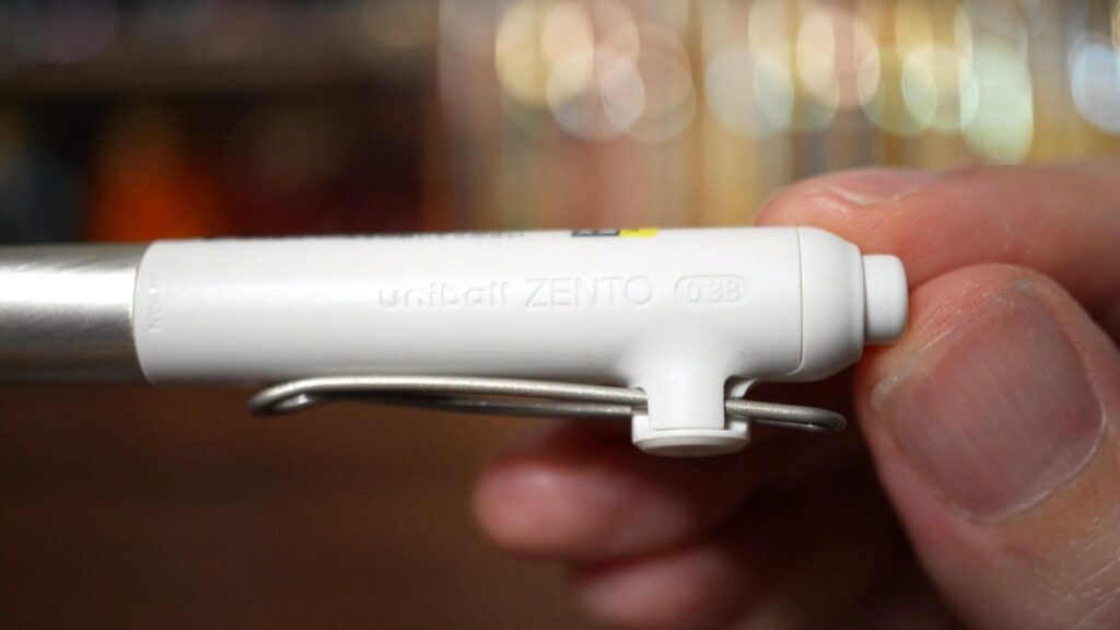 uni uniball ZENTO Flow Model ボディデザイン