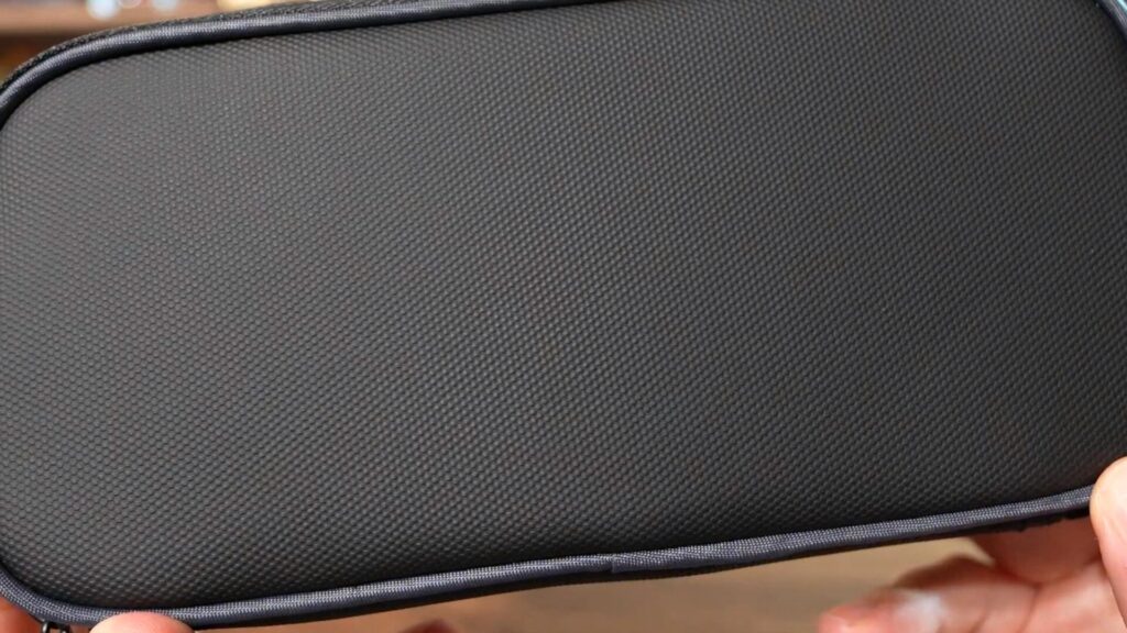 KOKUYO 波なみホルダーペンケース WAVELE 素材