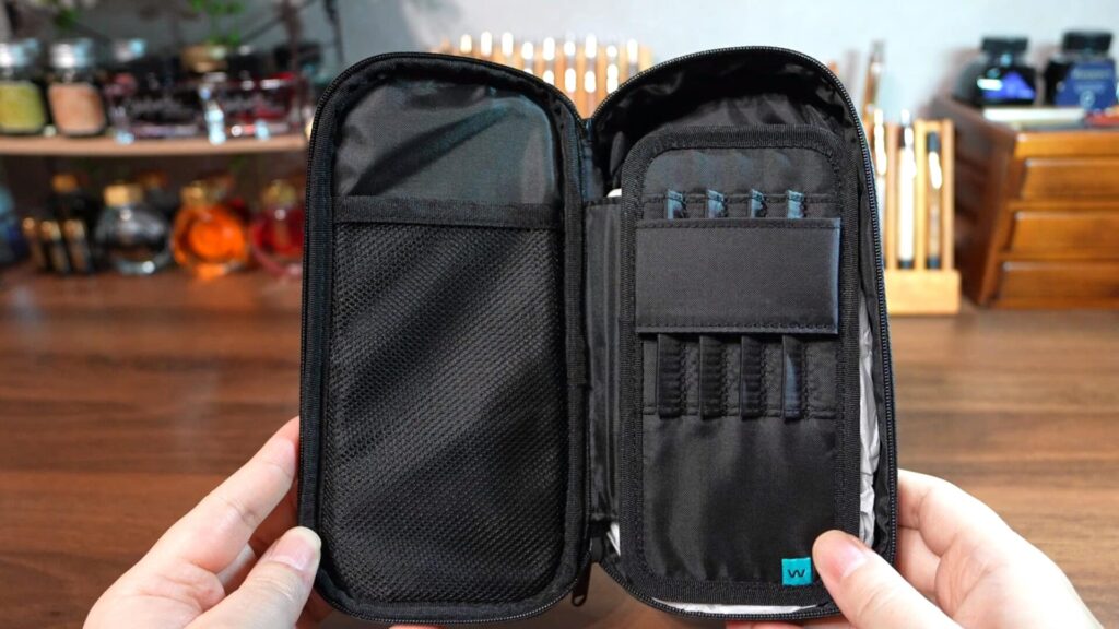 WAVELE ペンケース 内部レイアウト