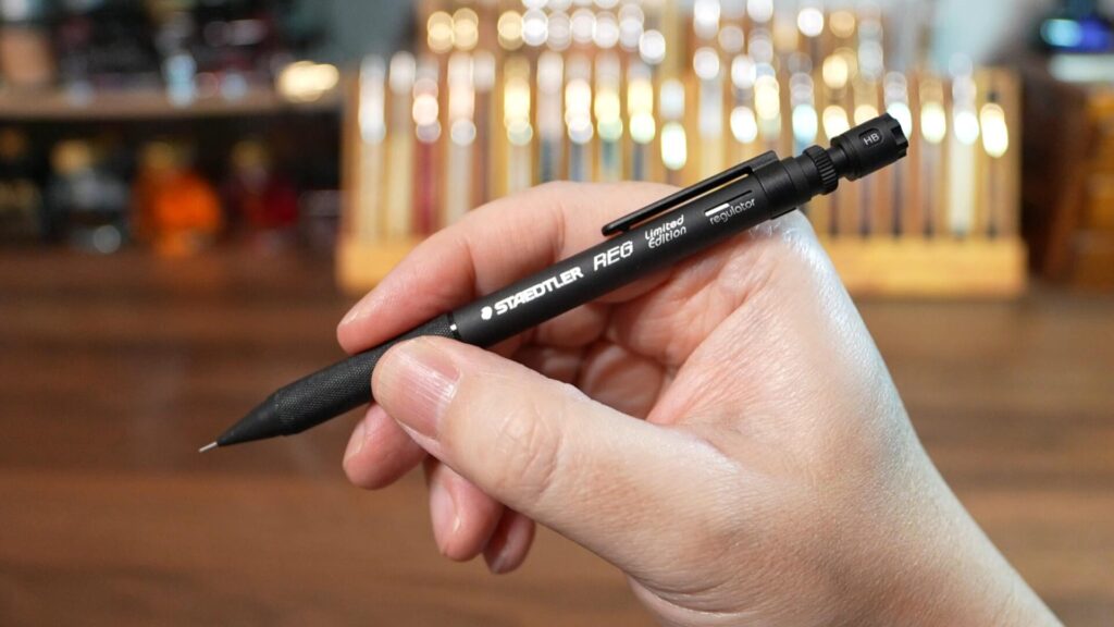 STAEDTLER REG マットブラック 外観