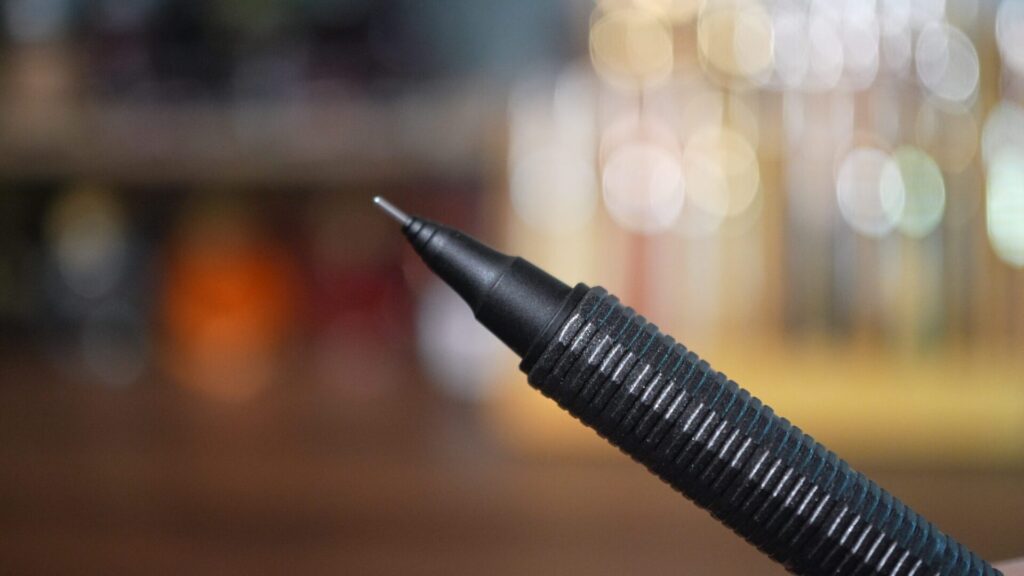 オレンズネロ グリップ 質感