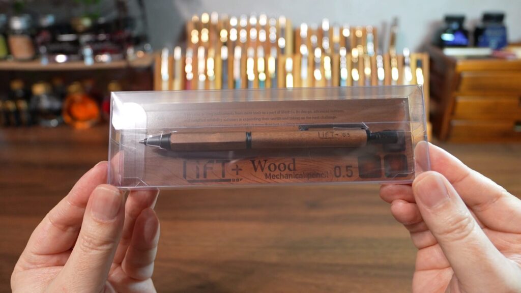 KITERA LIFT+ Wood パッケージ 透明ケース