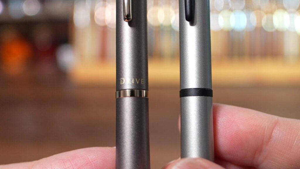 PILOT eterlink アクロドライブ ロゴ比較