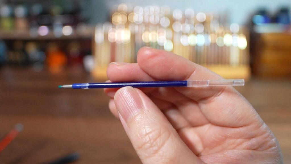 uni-ball one 3 リフィル