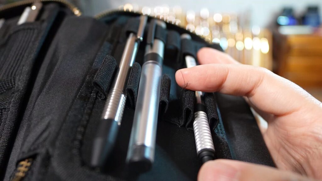 XCOA ペンケース ライト ペンホルダー解れ