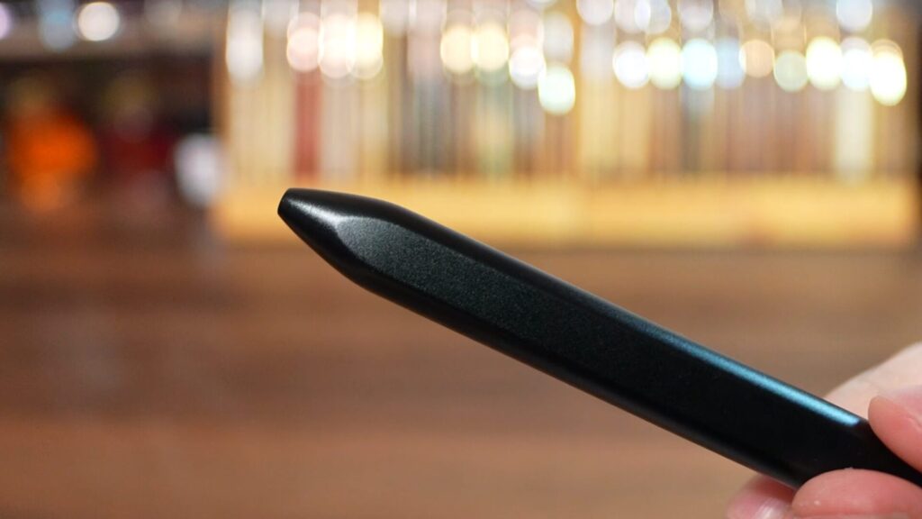 BLACKWING ボールペン 軸形状