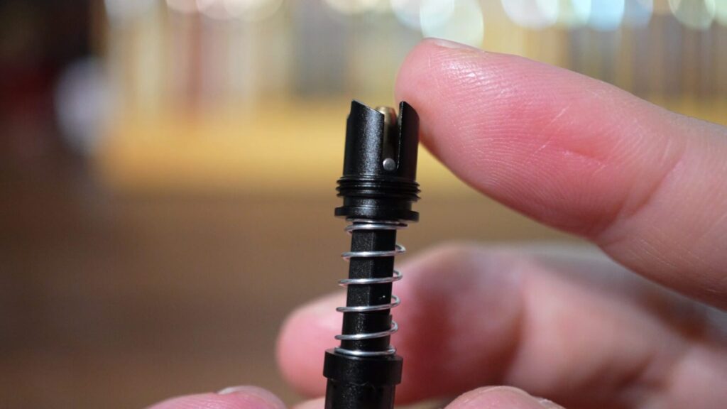 BLACKWING ノック機構